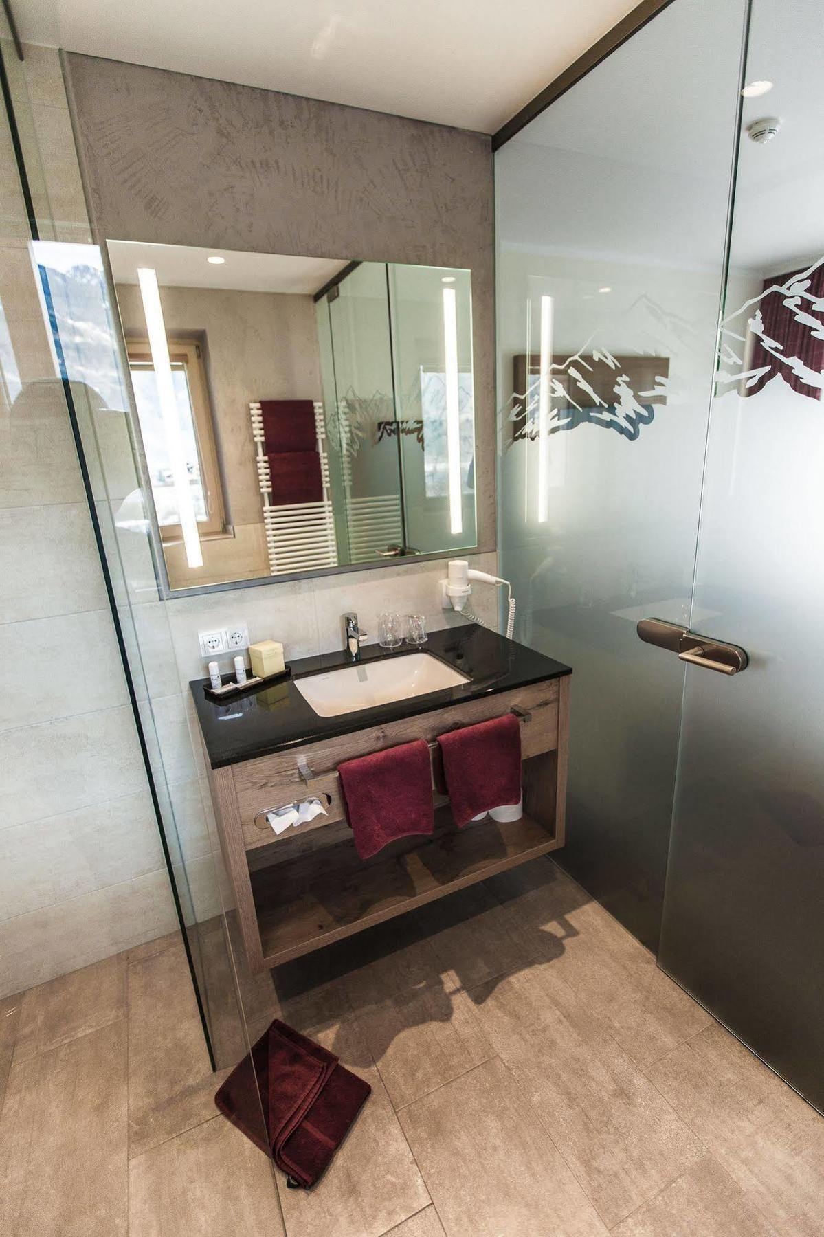 Aktivhotel Tuxerhof Zell am Ziller Ngoại thất bức ảnh